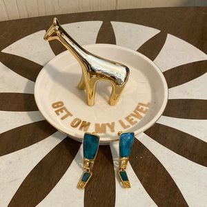 Vintage Faux Turquoise & Gold Screw Back Earrings